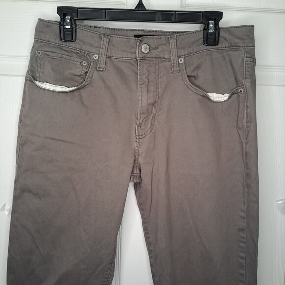 Lucky Brand Straight Leg Gray Wash Jeans Size 32x30 - Picture 4 of 9